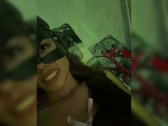 Azia_love_ webcam model stream image
