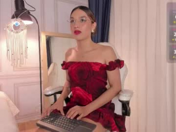 doll_isa_ webcam chaturbate model stream image