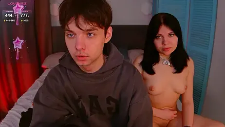 Moon_bite webcam model stream image