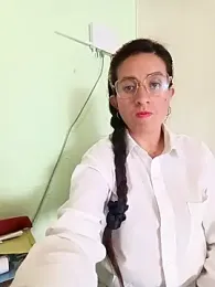 Valentina--1 webcam stripchat model stream image