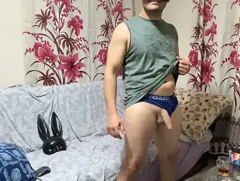 FANTASTIC-BOY webcam stripchat model stream image