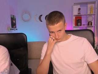 noah-nero webcam model stream image