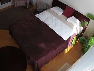 voyeurcam-julmodels-whitebed-5 webcam model stream image
