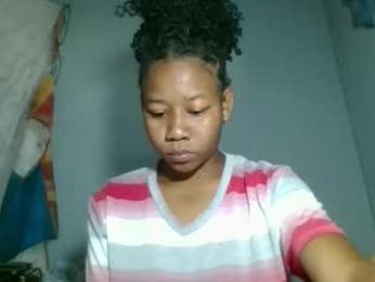 louane98 webcam model stream image