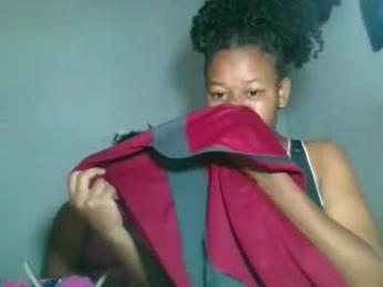 louane98 webcam model stream image