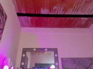 sweet-tiinaa webcam model stream image