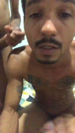 leandrosexy4 webcam model stream image