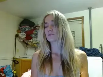 missymilf webcam model stream image