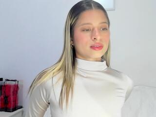 Davina Rose webcam model stream image