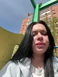 AlishaOfThorns webcam model stream image