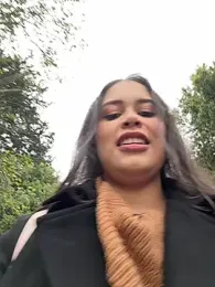 soyemi webcam model stream image