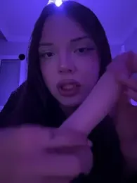 transkralicee webcam stripchat model stream image