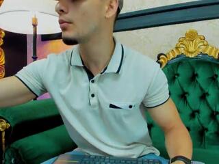 Alessandro Kiing webcam model stream image