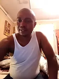 BBC-KING-100 webcam model stream image