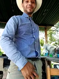 AlphaAlterX webcam model stream image