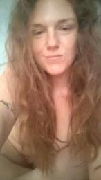 DeaRed8899 webcam model stream image