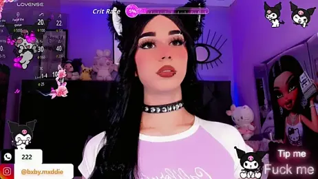 kimMaddiee webcam model stream image