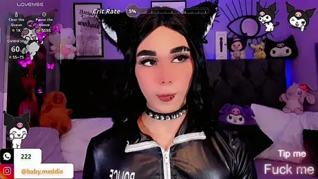 kimMaddiee webcam model stream image