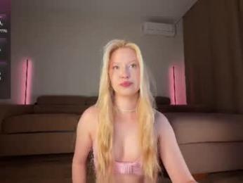 kittyloffe webcam model stream image