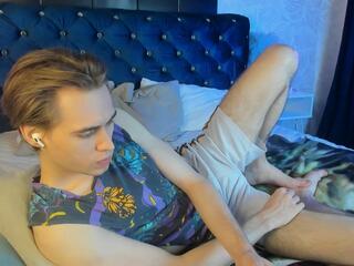 William Q webcam model stream image