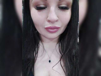 SilverCrystal webcam model stream image