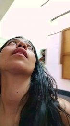 sweet_scarlett_ webcam model stream image