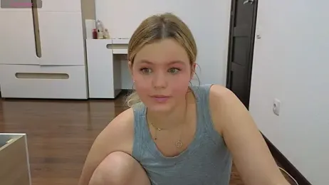 Milana15 webcam model stream image