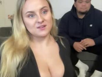 tigoldbitties11 webcam model stream image