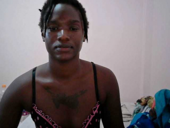 sweet-brown webcam bongacams model stream image