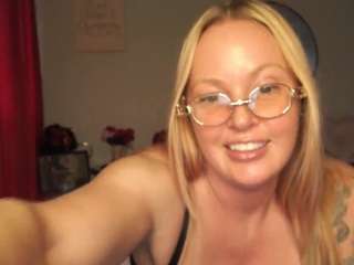 mshunnybunnyy webcam model stream image