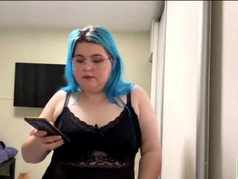 YanaVerde webcam model stream image