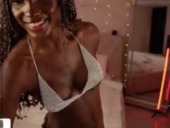 luanarisque webcam chaturbate model stream image