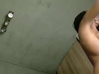 royalnerfititi webcam model stream image