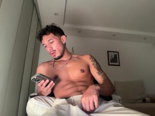 Rafael Stonee webcam model stream image