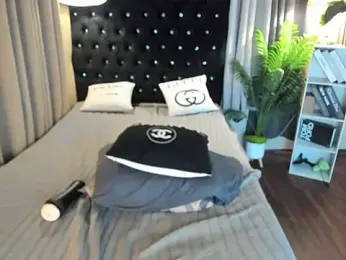 urfanatic_yumi webcam model stream image