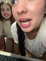 lana_rousse01 webcam model stream image