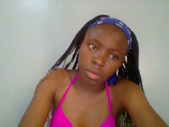 chocolate-brownie webcam model stream image