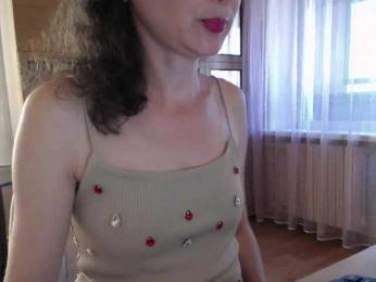 Millie webcam model stream image
