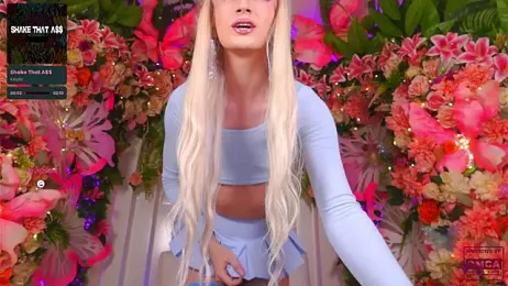 SpicySluts webcam model stream image