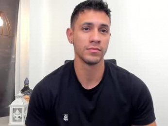 larry_jones webcam model stream image