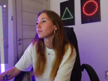 agelina_summer webcam model stream image