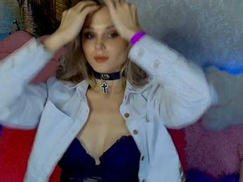 GinaGinaLove webcam preview