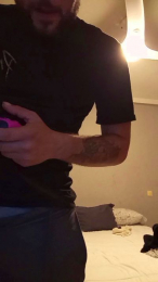Azox123er webcam model stream image