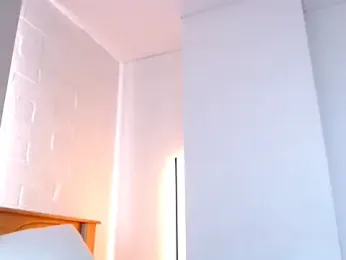 cute_antonella01 webcam model stream image