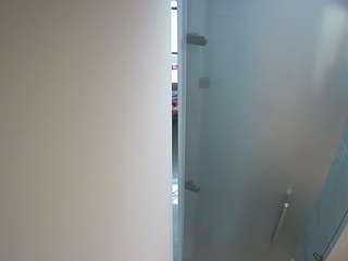 voyeurcam-casa-salsa-shower-1 webcam camsoda model stream image