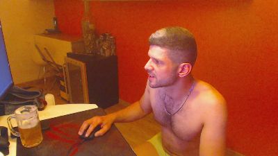 SneakerDirty webcam cam4 model stream image