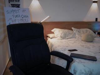 Belami Colton webcam flirt4free model stream image