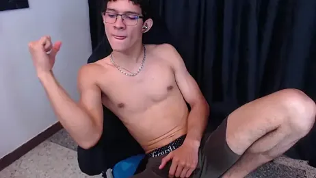 Samuel_Hills webcam model stream image