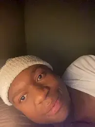 dopeZee44 webcam model stream image