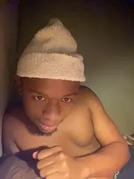 dopeZee44 webcam model stream image